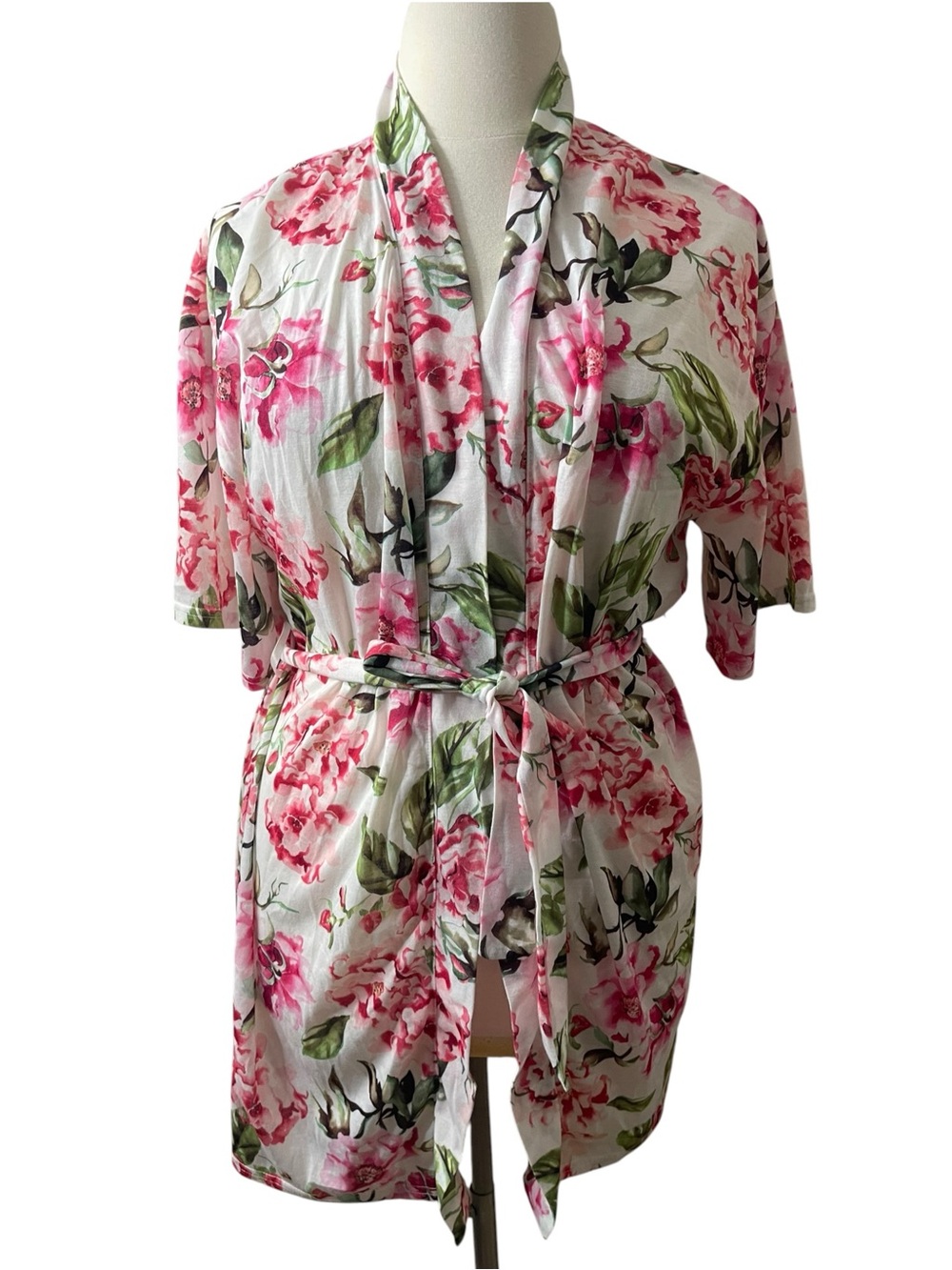 Show Me Your MuMu Brie Pink Floral Short Sleeve e Kimono Robe